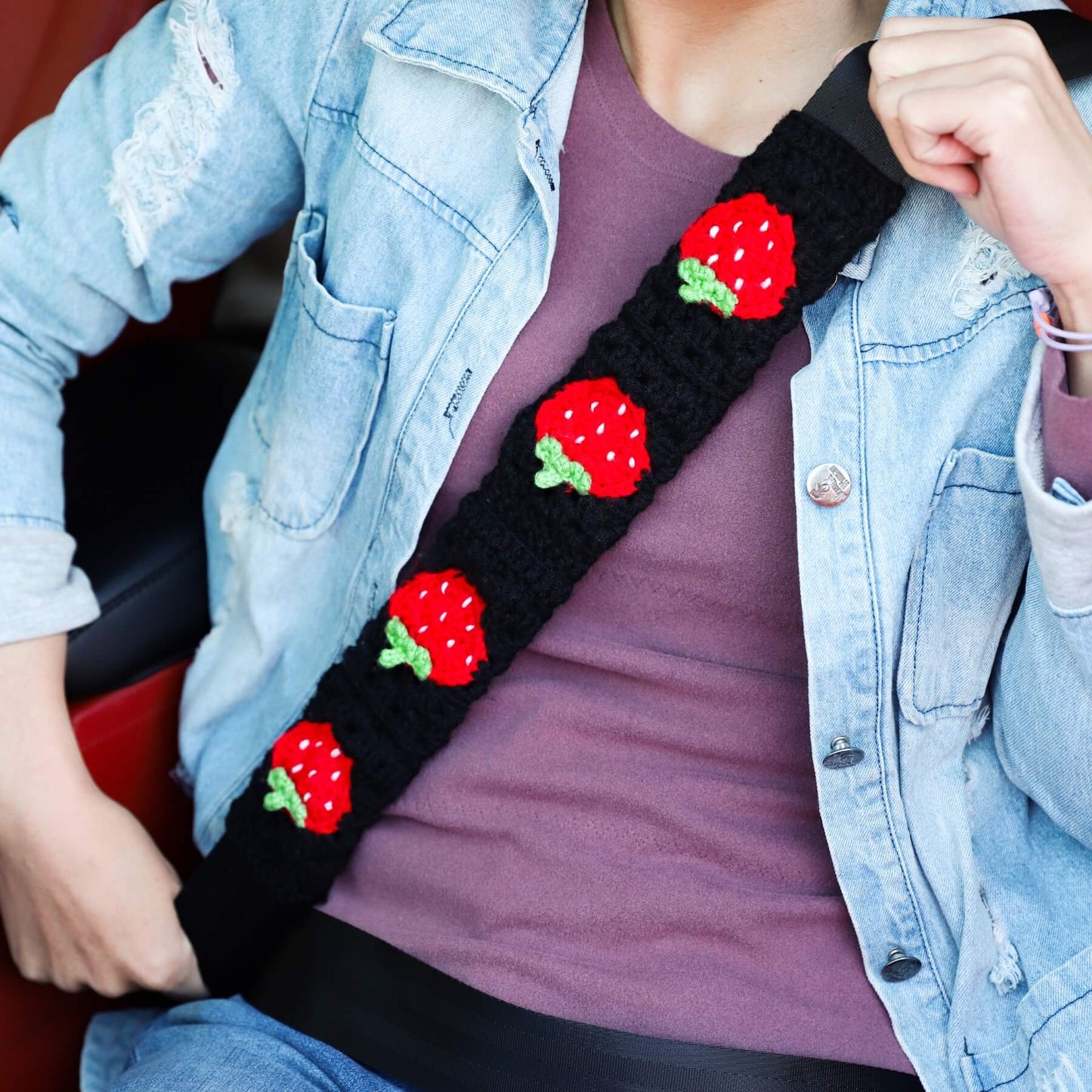 Black 14-15'' Crochet Strawberry Steering Wheel Cover for Women